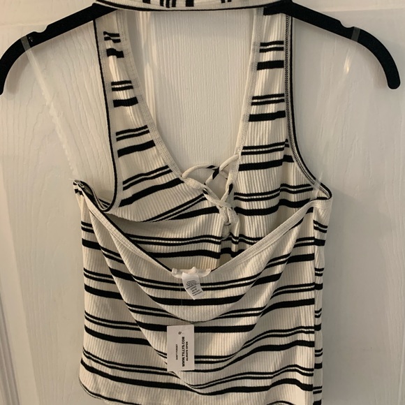 Tillys white and black striped halter stretchy full tilt brand size large NWT - Picture 11 of 11
